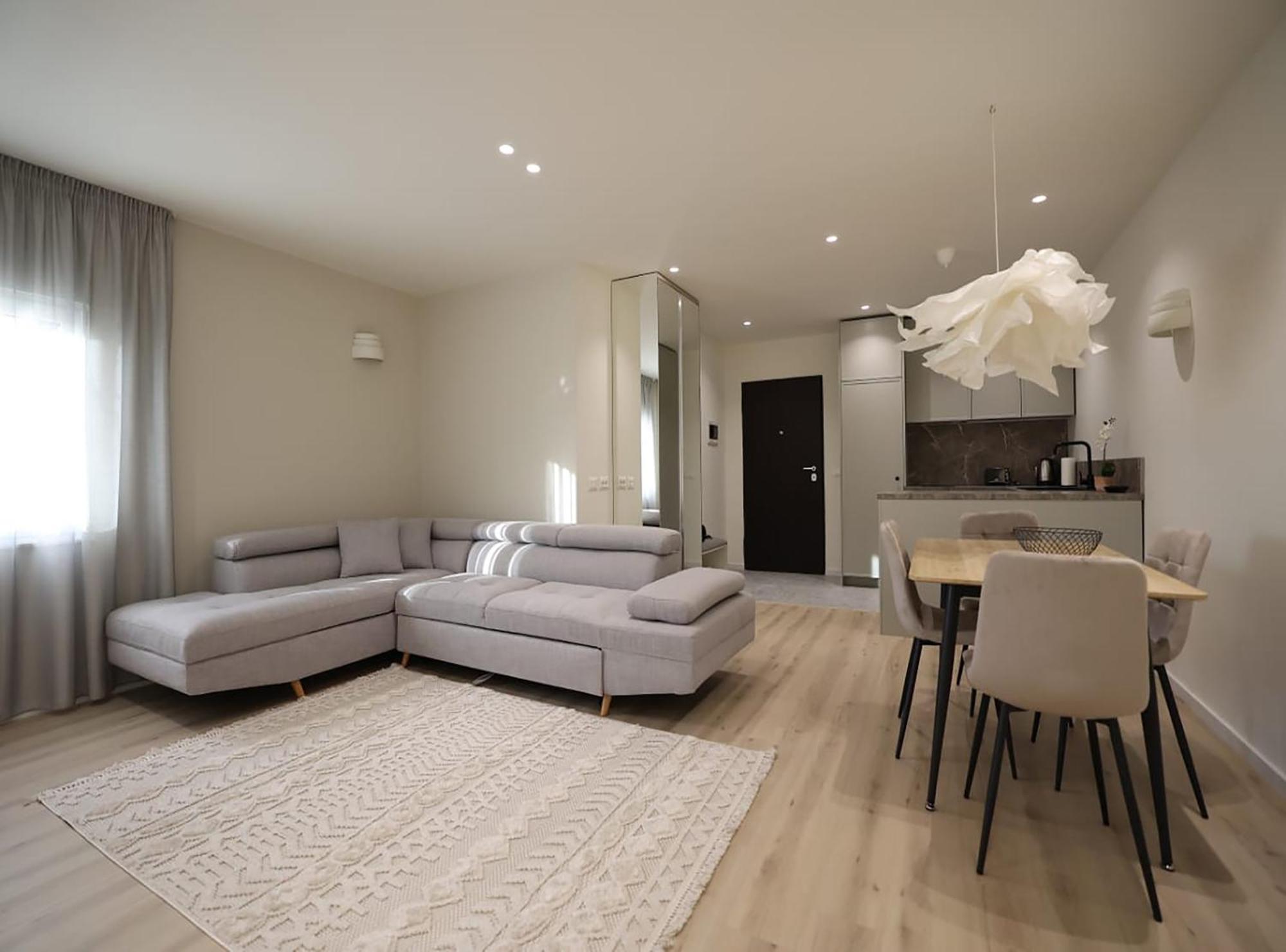 Arkle Apartment 4 Tirana Buitenkant foto