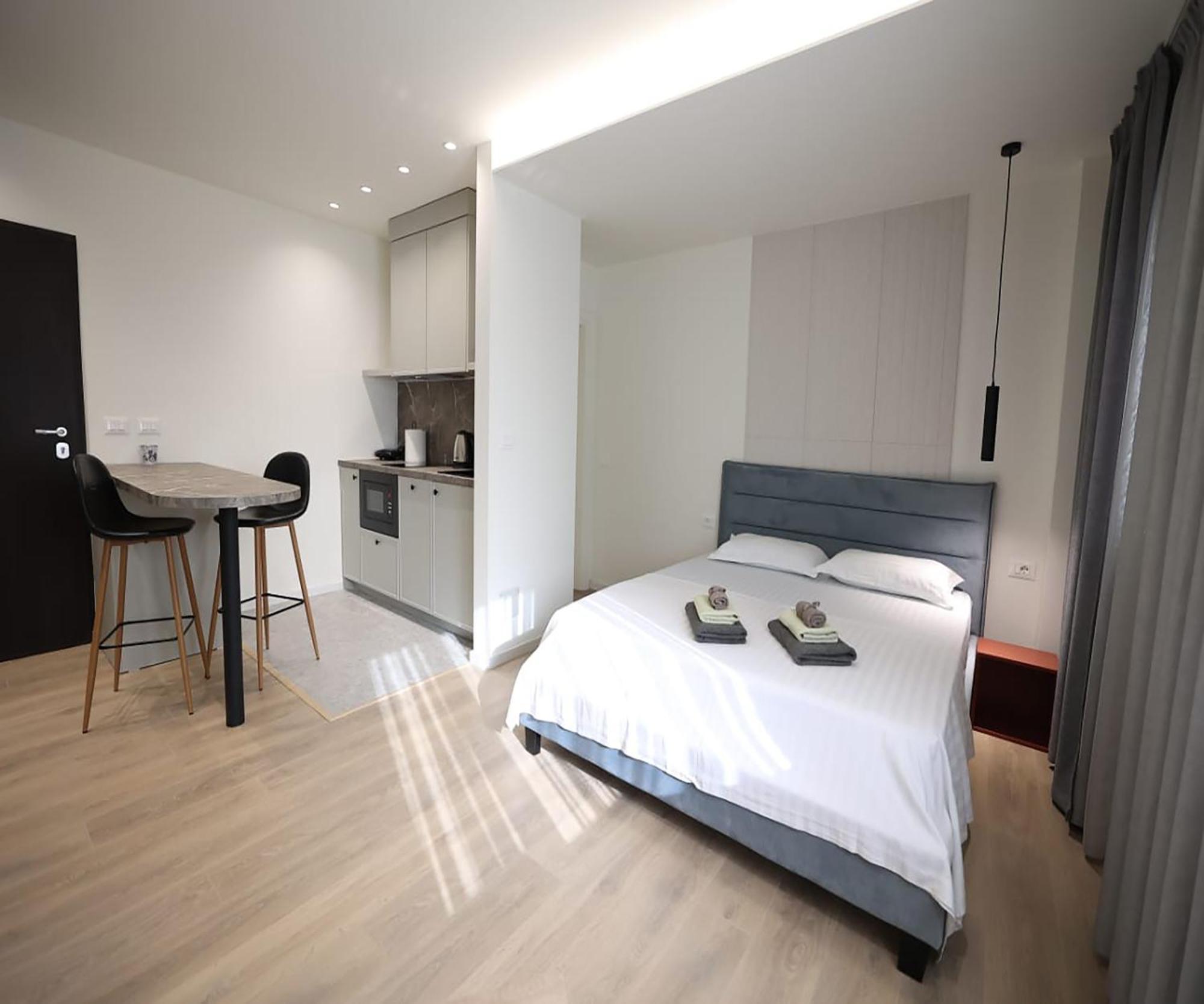 Arkle Apartment 4 Tirana Buitenkant foto